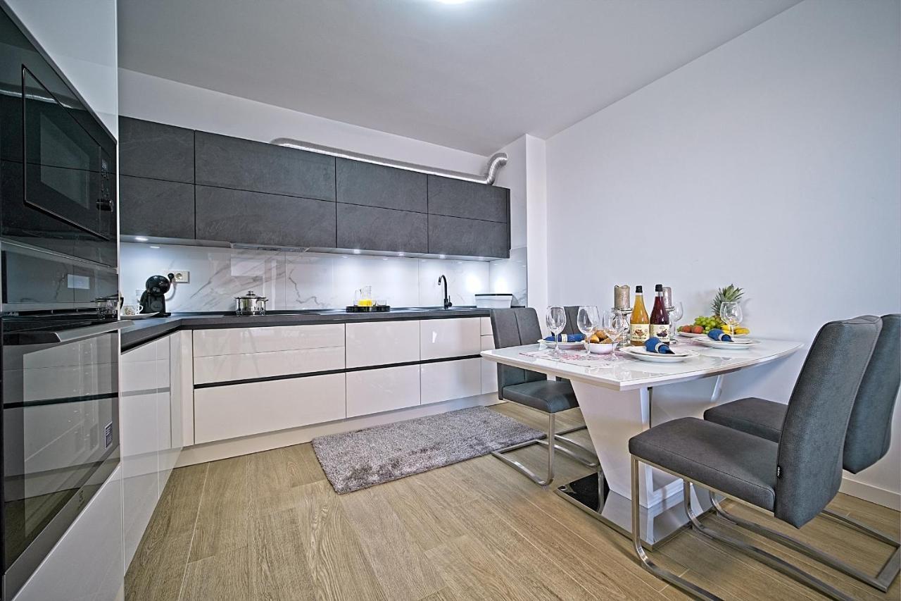 Exclusive Makarska Apartment Aurora Zewnętrze zdjęcie